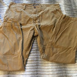 American Eagle Men’s Khakis 38/32